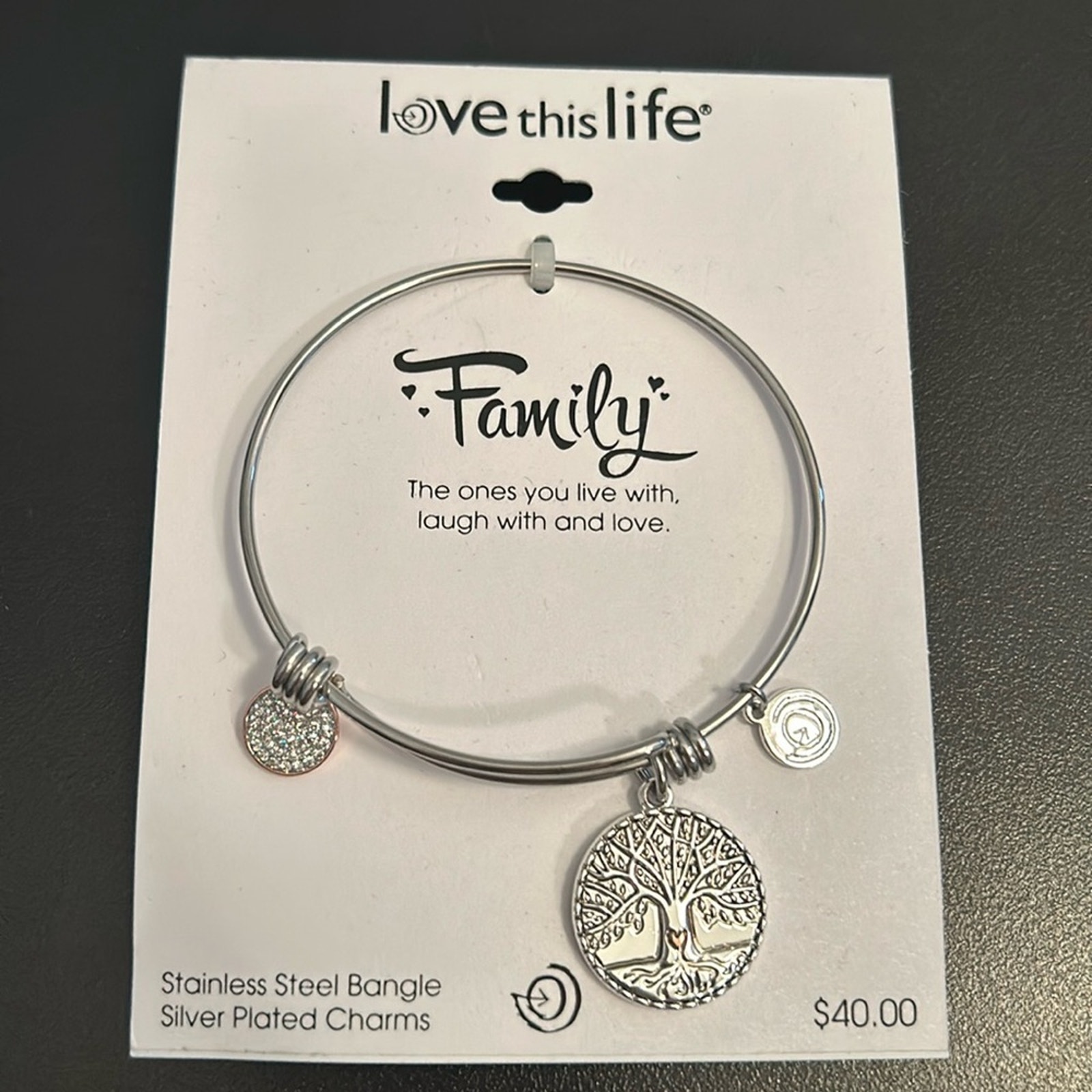 Love This Life Family Adjustable Bracelet Silver Tone New Family Root Of Love 12$